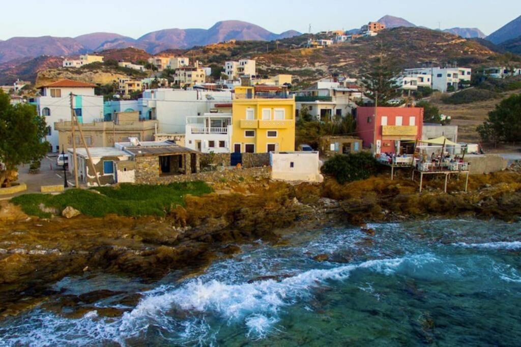 Romantic House 6 Steps From The Sea Móchlos Exterior foto